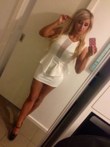 photo porno de fille sexy dans le 65