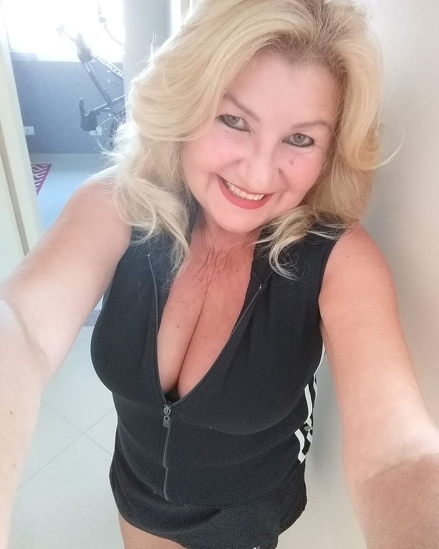 Maman délaissée du 56 cherche amant